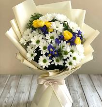 Букет цветов из:  Ирисы, Хризантемы и Розы #REPLACE_PRED# Лыткарино