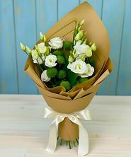 Букет цветов из:  Хризантемы и Лизиантусы в Лыткарино