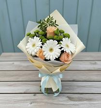 Букет цветов из:  Герберы, Розы и Хризантемы в Лыткарино